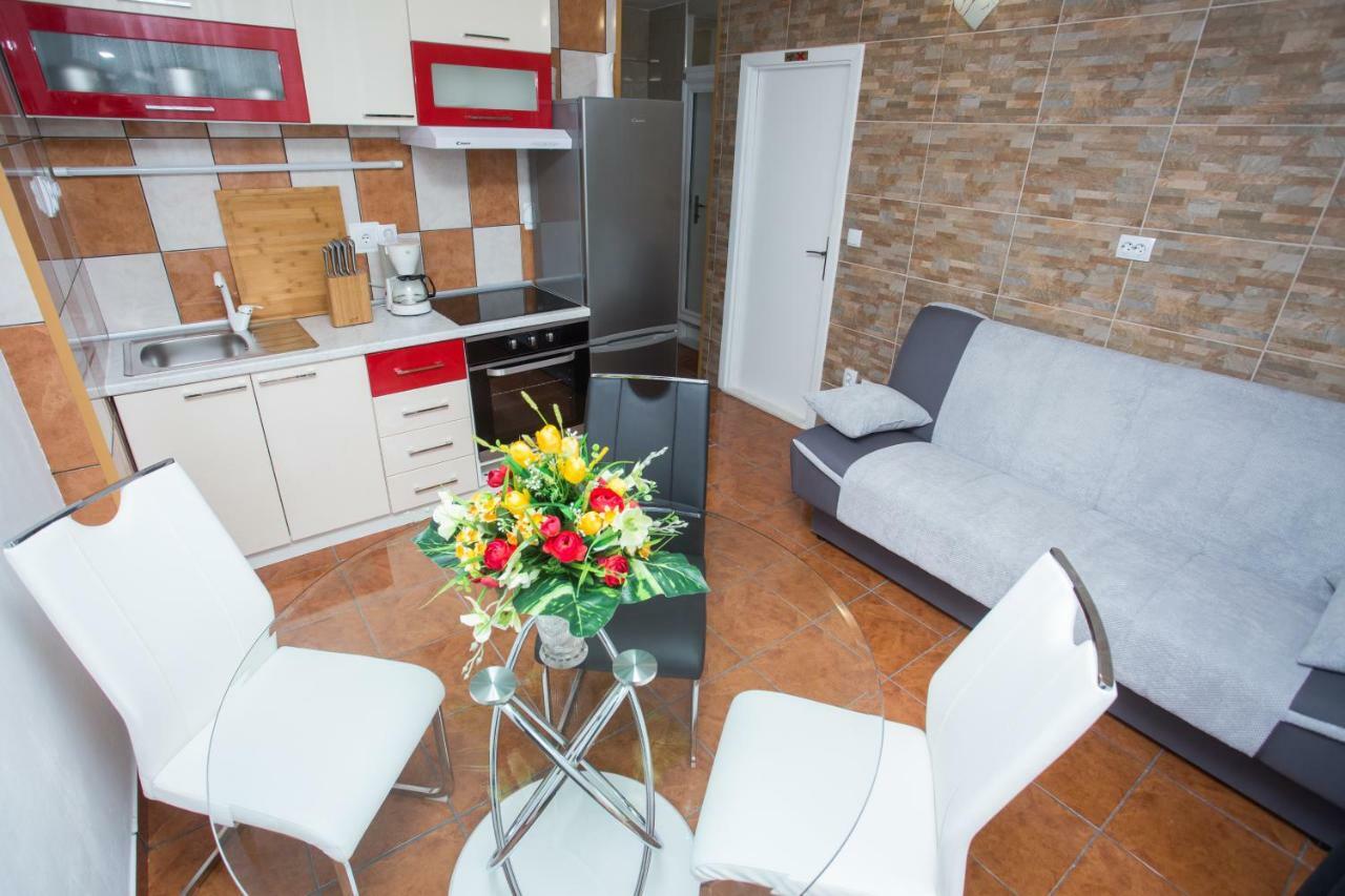 Apartmani Maras Сплит Екстериор снимка